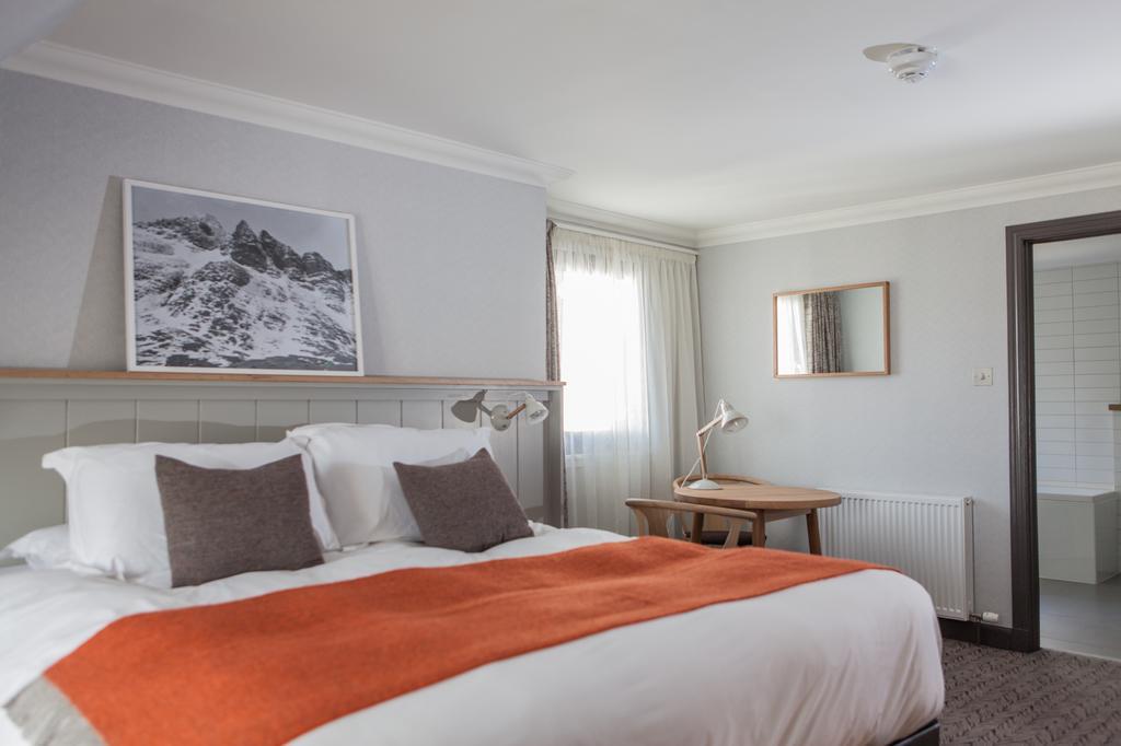 Bosville Hotel Portree Exterior photo
